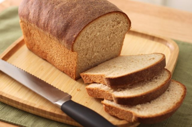 Bread-slcied-