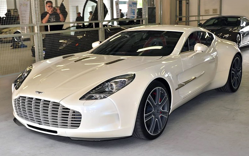 2009 Aston Martin One-77 top car rating and specifications