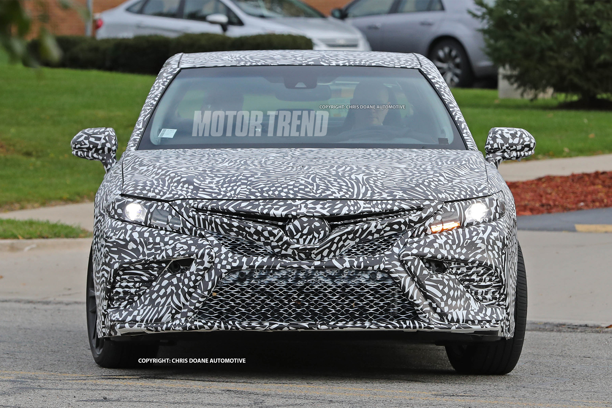 2018-toyota-camry-spy-shots-front-view
